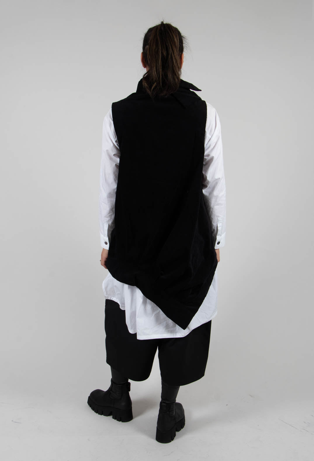 High Neck Sleeveless Jacket in Black