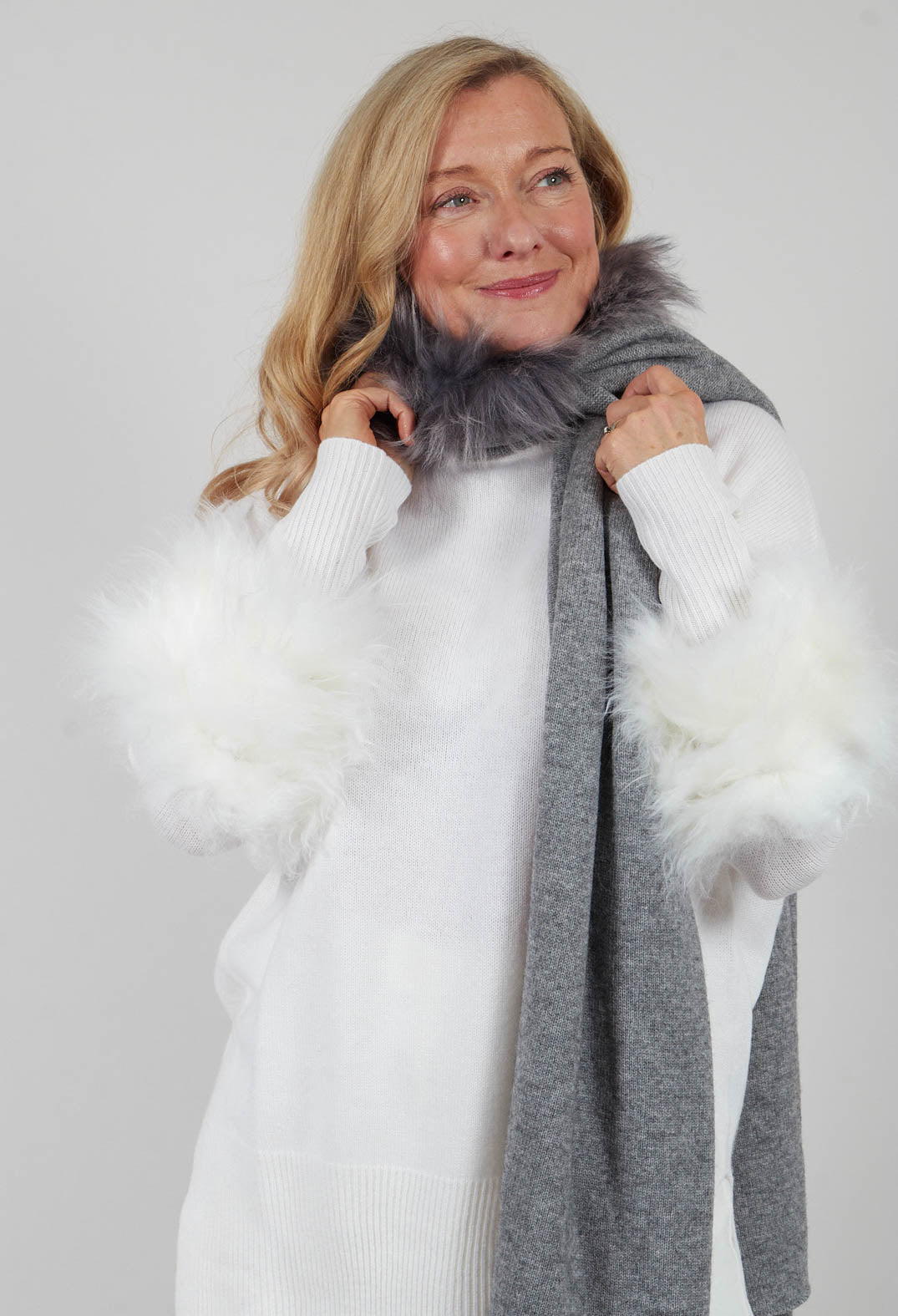 Wool Scarf with Fur Trim in Silver