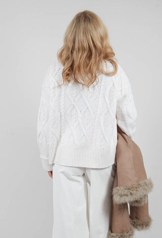 Chunky Cable Knit Jumper in Pearl