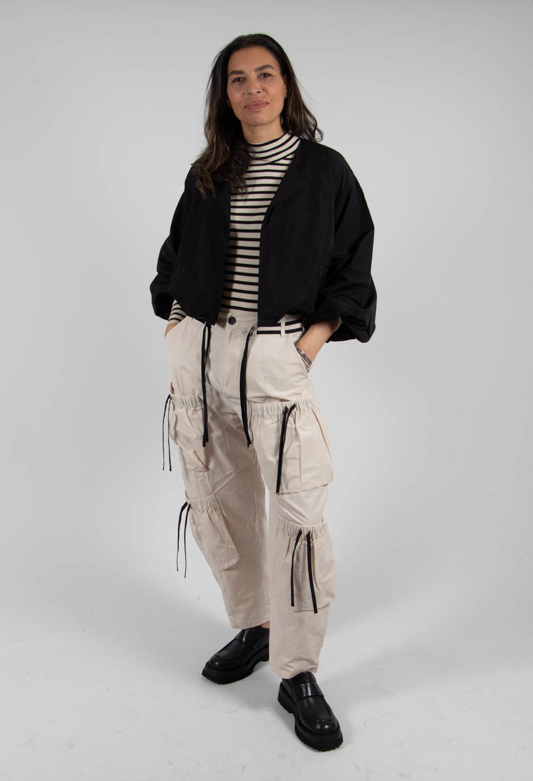 Fukkura Poplin Pants with Tie-Strings in Beige