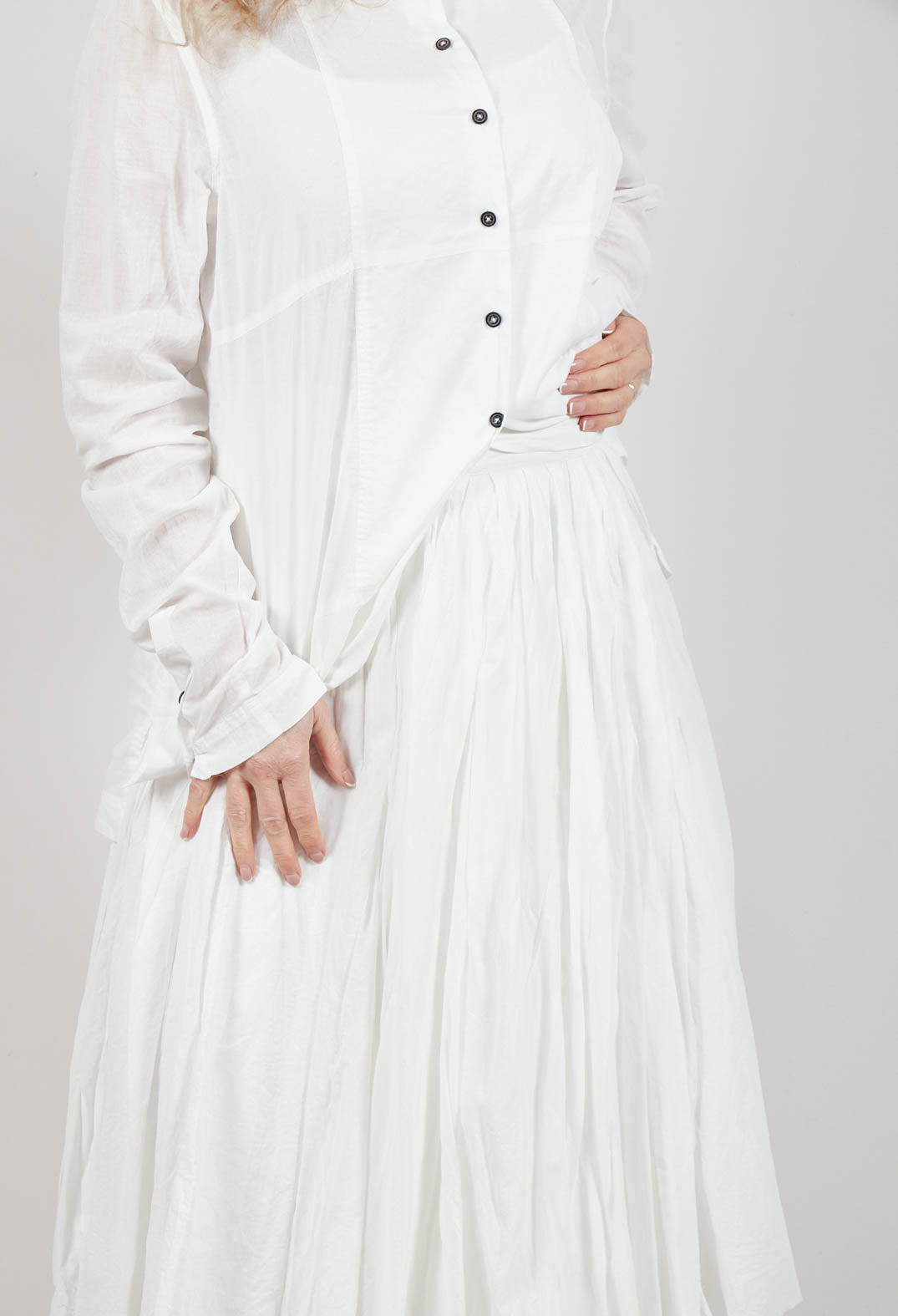 Pleated Skirt in Starwhite