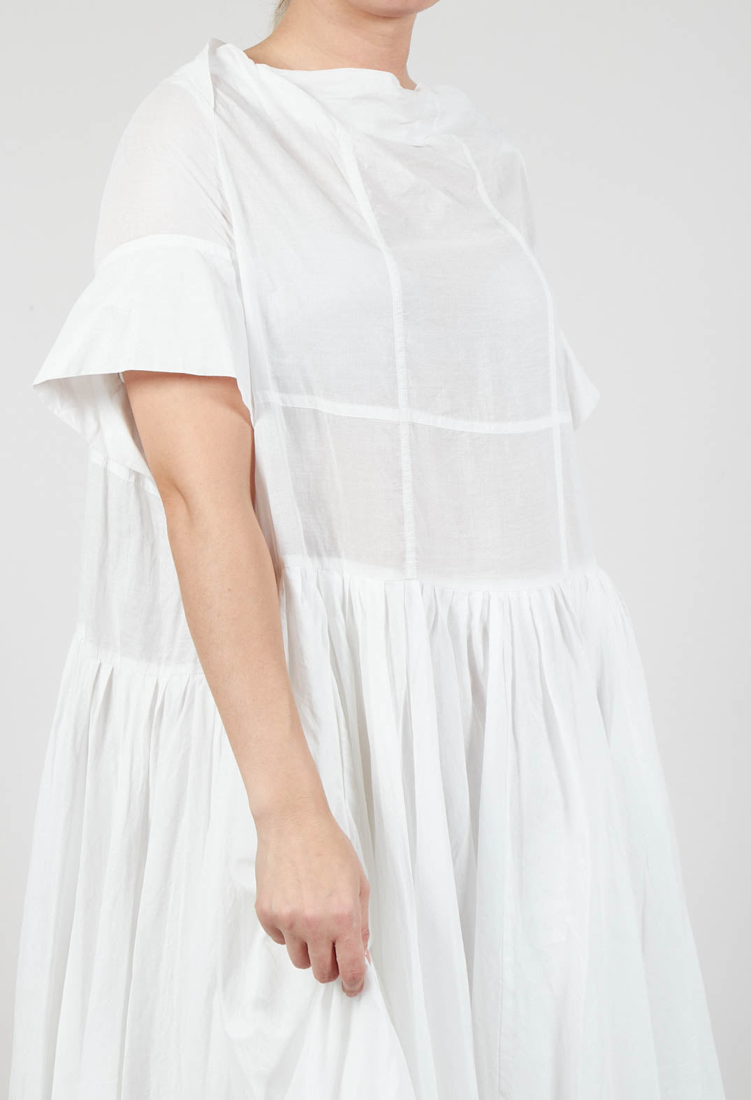 Relaxed Pleated Dress in Starwhite