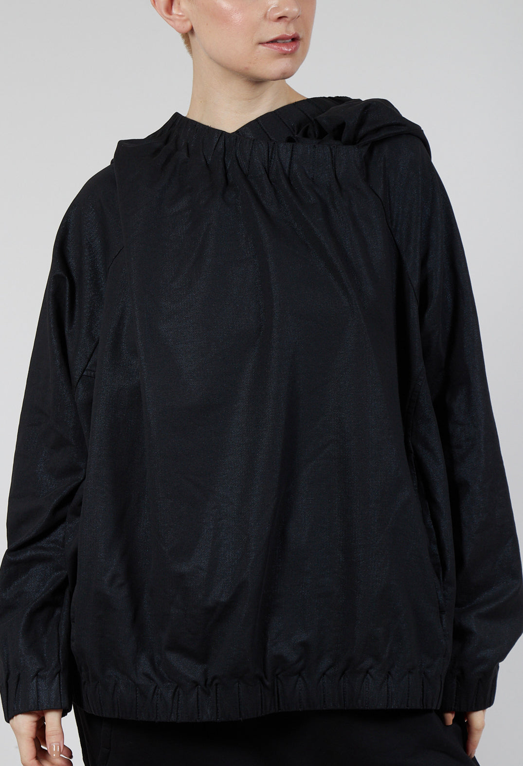 Hooded Sweatshirt in Black Sparkle