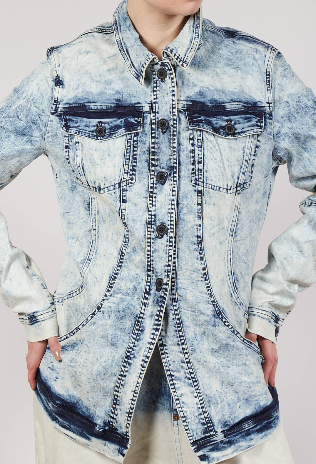 Tailored Denim Jacket in Bleachwash