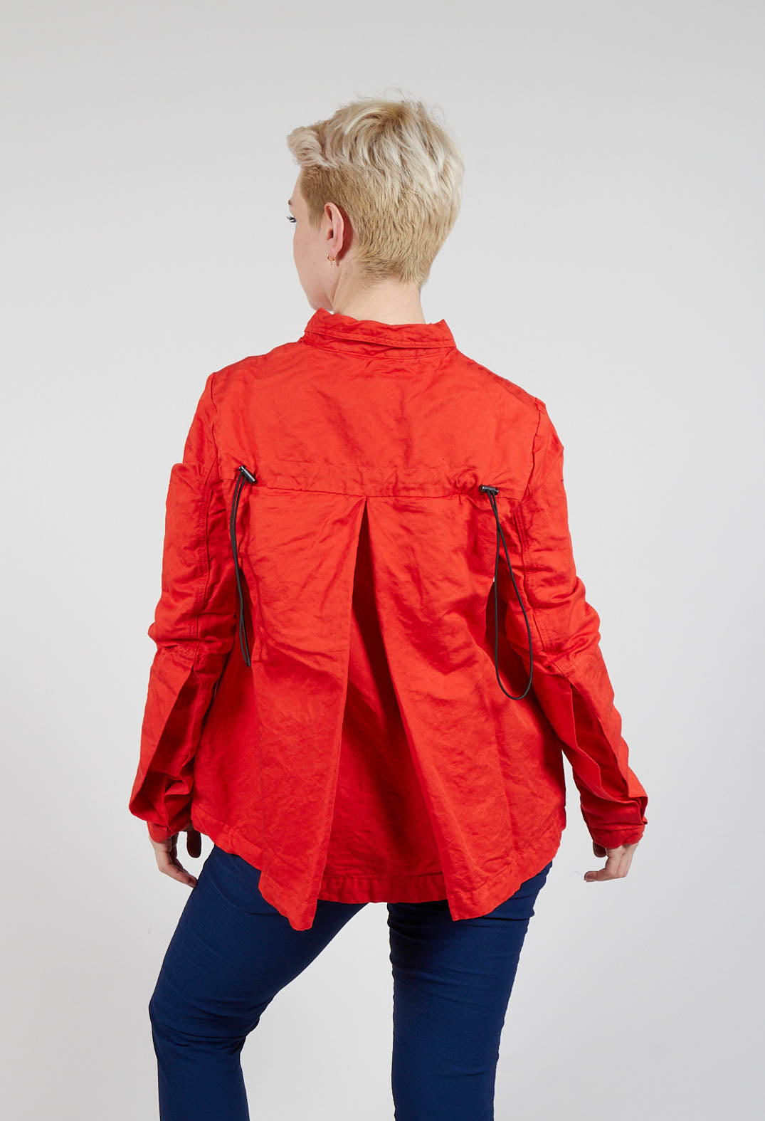 Fitted Button-Down Jacket in Mandarine