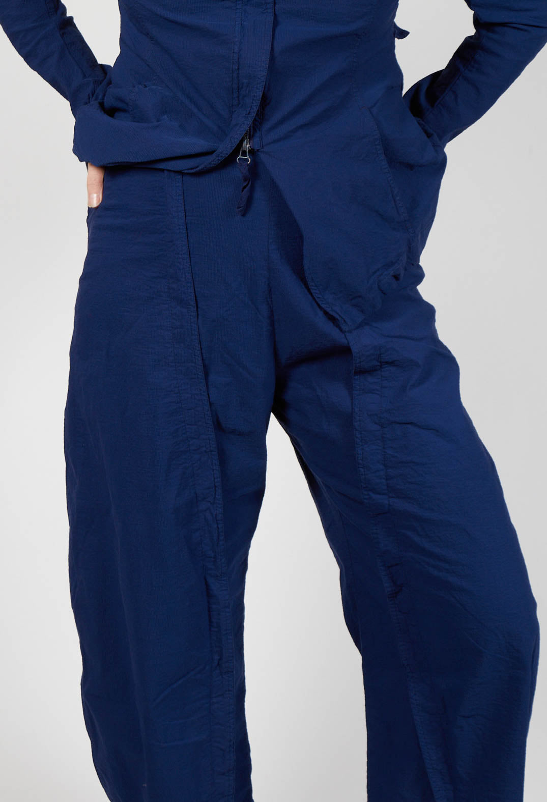 Wide-Leg Barrel-Style Trousers in Ocean