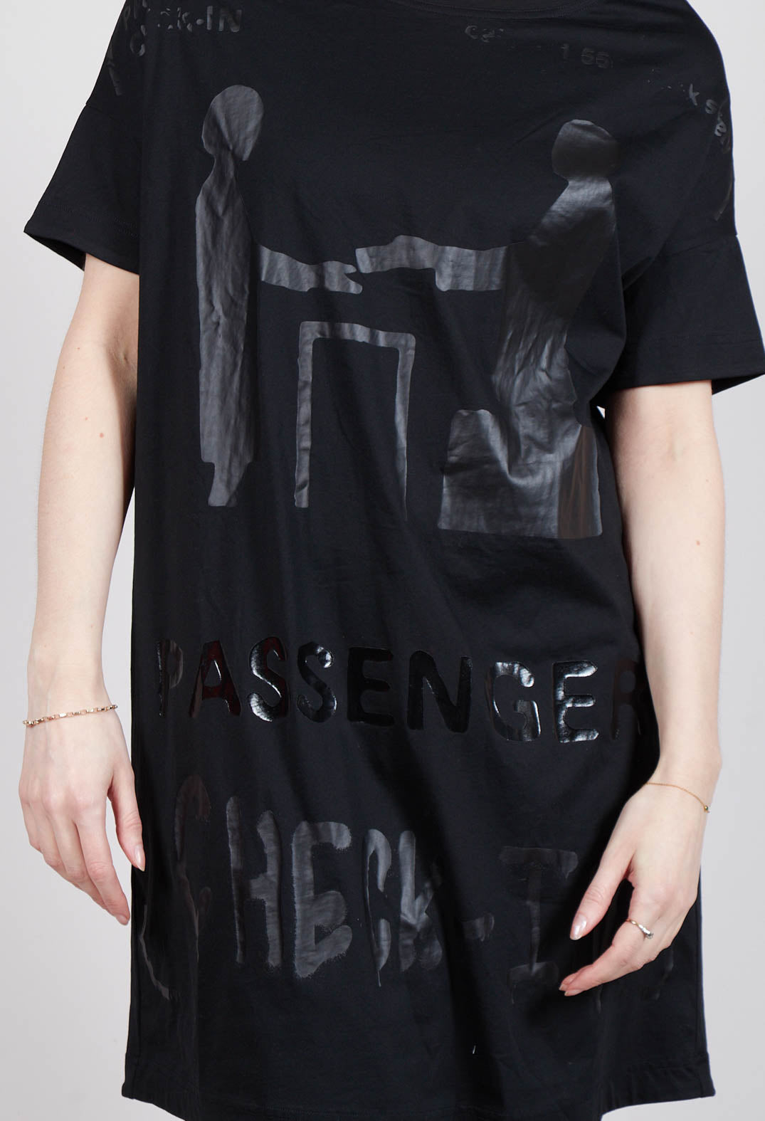 T-Shirt Dress in Black and Black Print