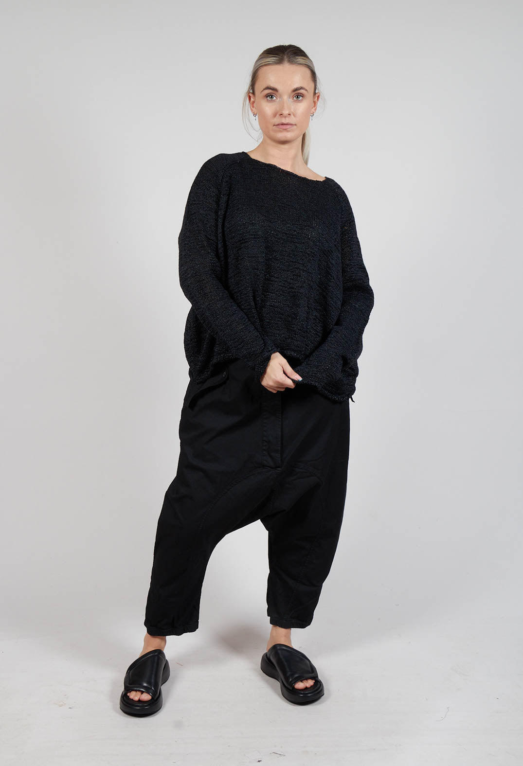 Cropped Knitted Jumper in Black