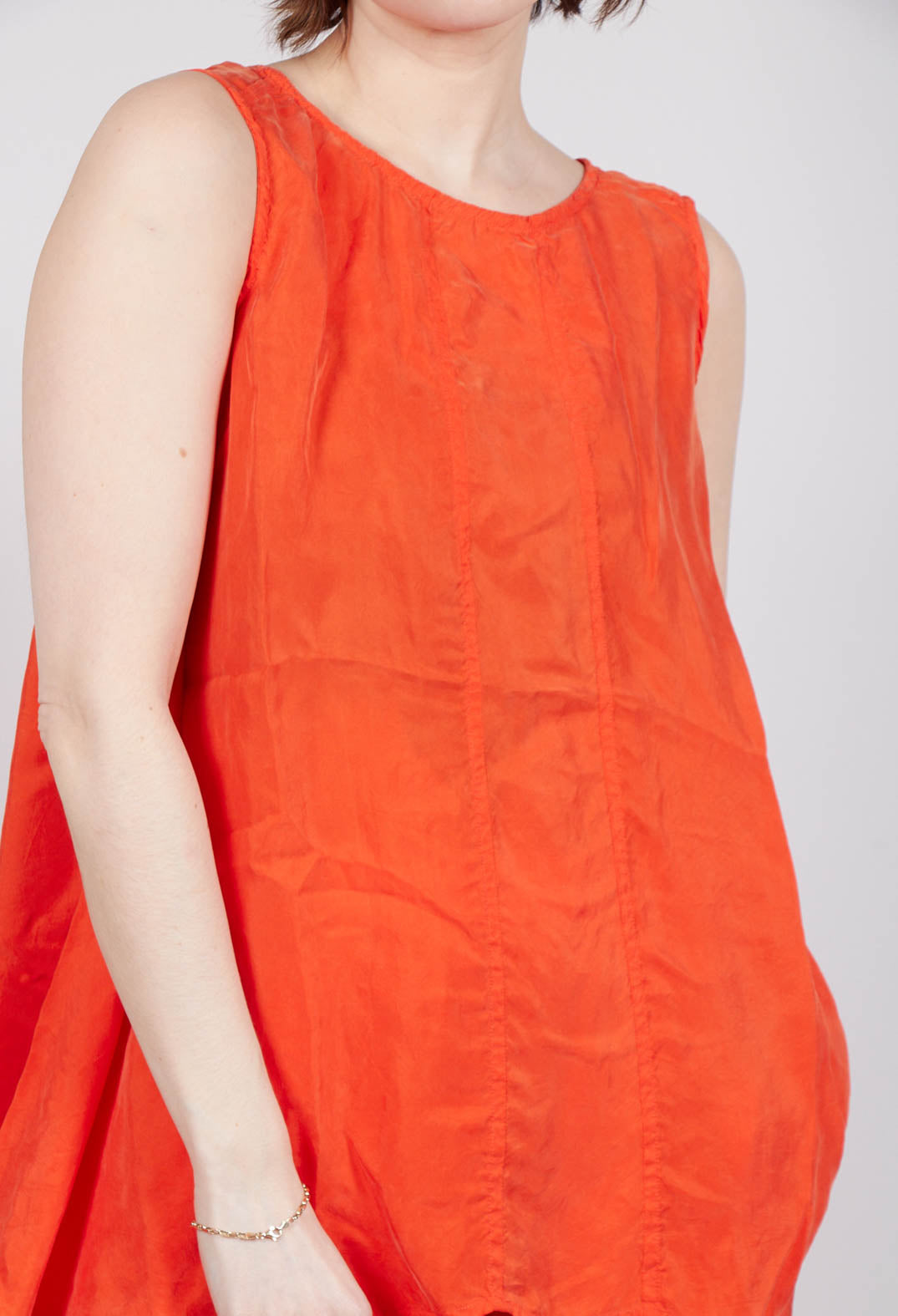 Sheer Longline Vest in Mandarine