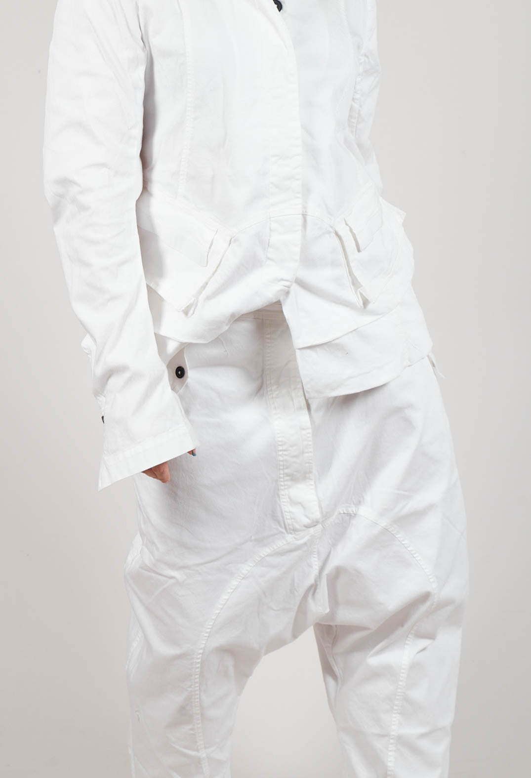 Drop-Crotch Cotton Trousers with Belt Loops in Semi Bleach