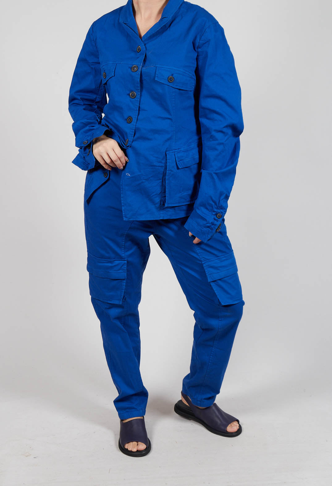 Straight-Leg Trousers with Cargo Pockets in Royal