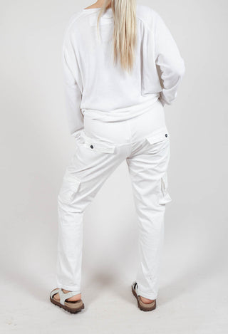 Straight-Leg Trousers with Cargo Pockets in Semi Bleach