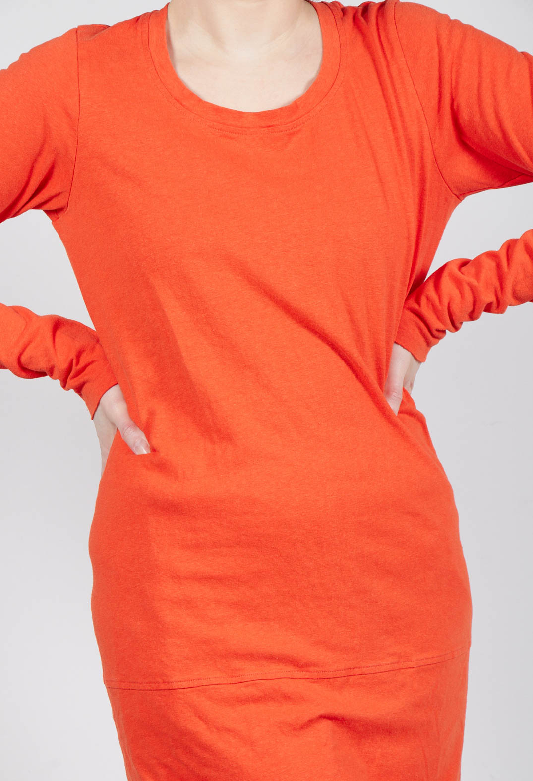 Longline Top with Rounded Hem in Mandarine