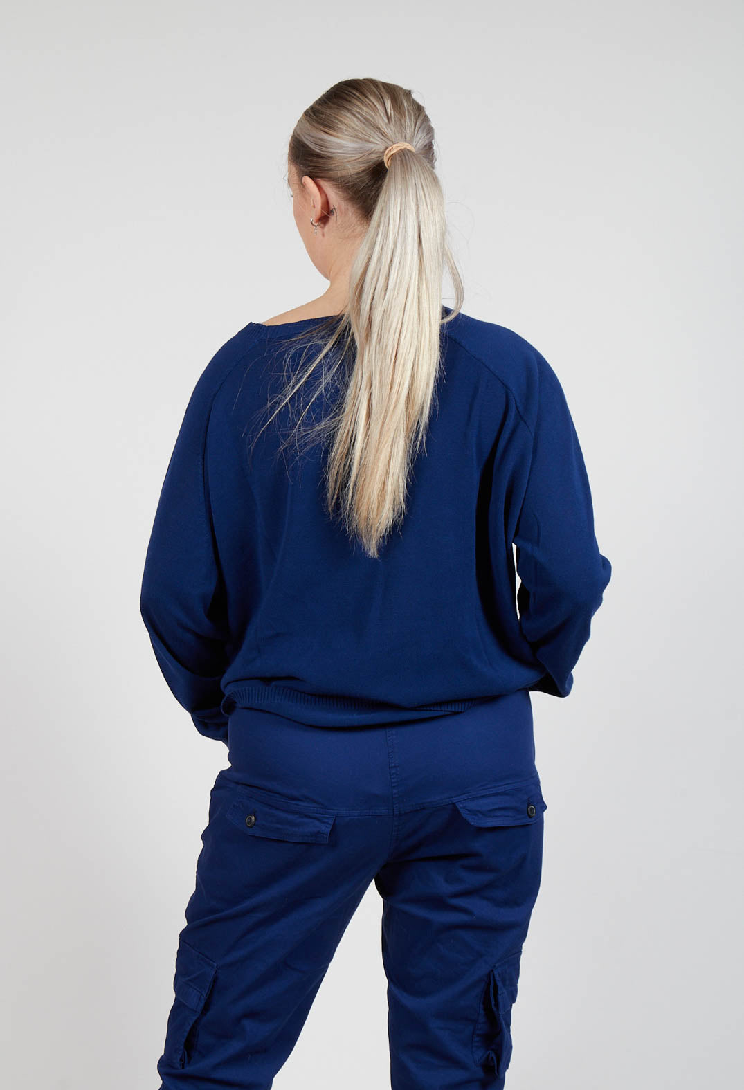 Relaxed Sweatshirt with Ribbed Hem in Ocean