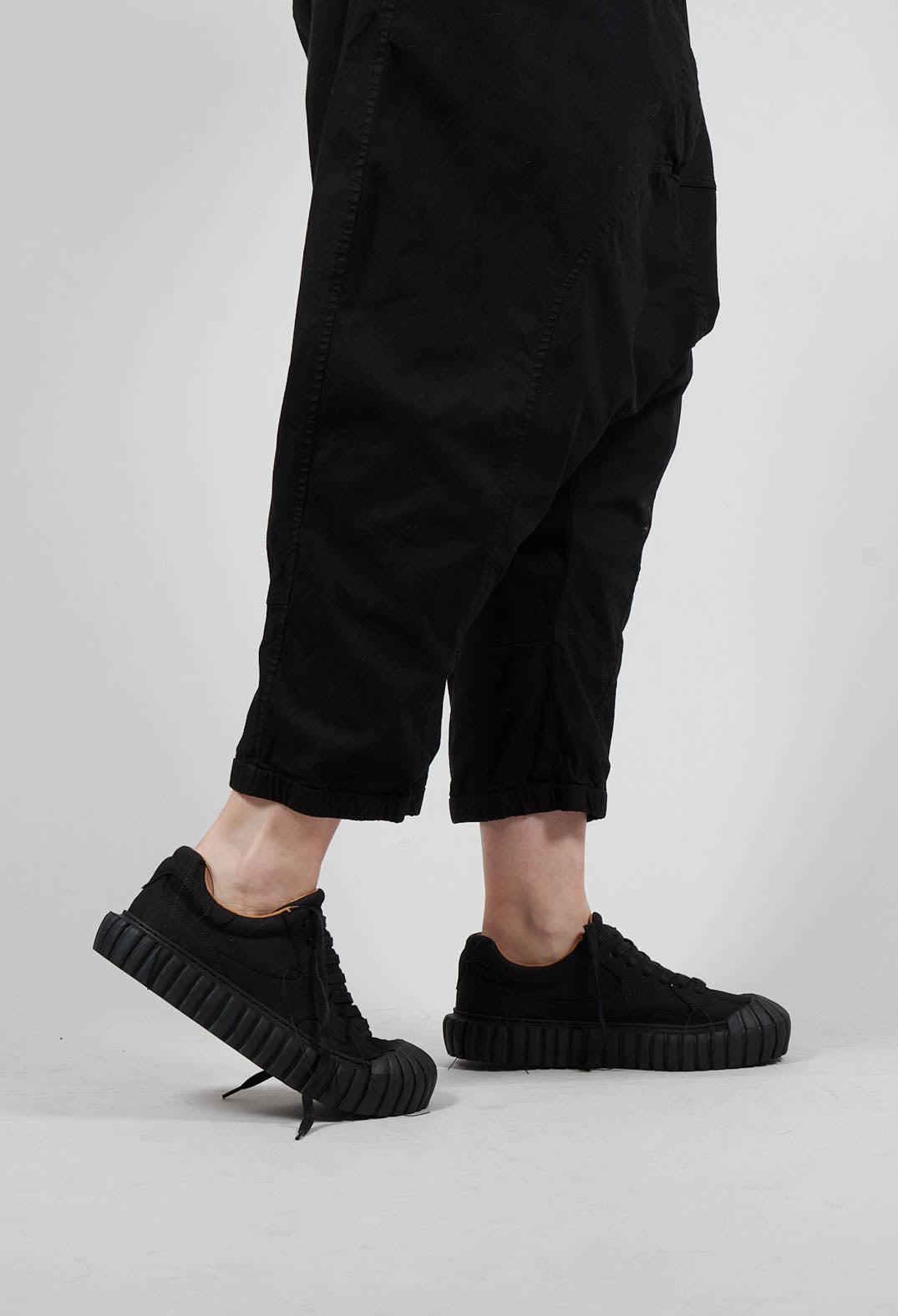 Ribbed Creeper Sole Trainers in Black