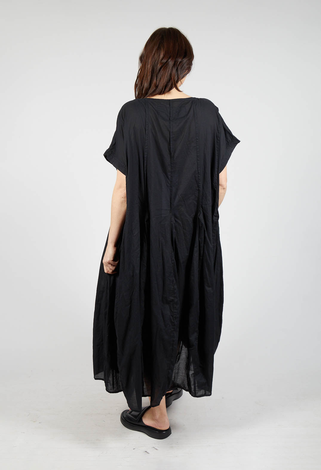 Short Sleeve Dress with Balloon Hem in Black