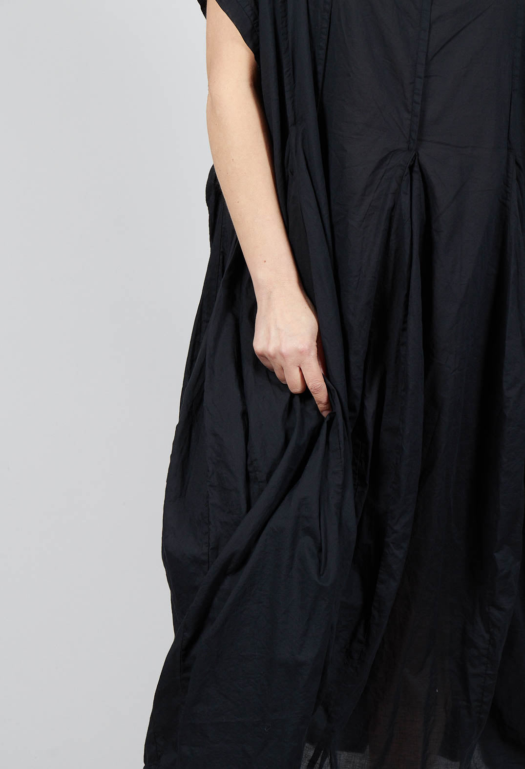 Short Sleeve Dress with Balloon Hem in Black