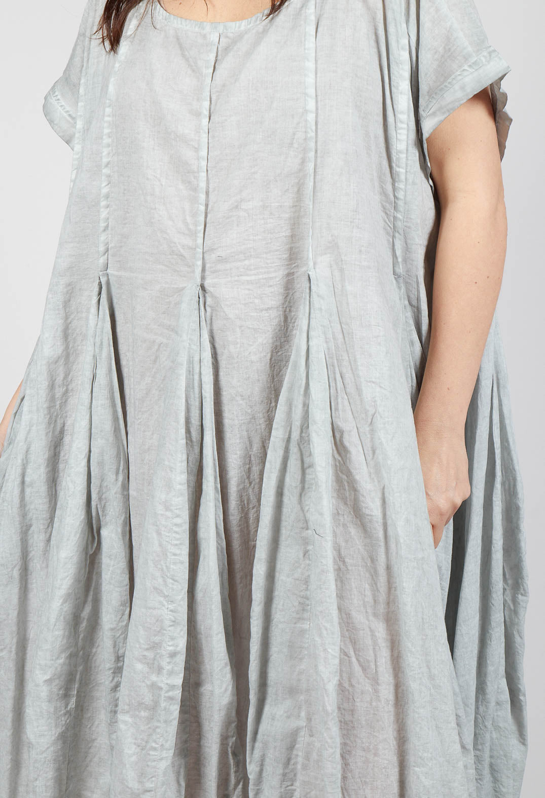 Short Sleeve Dress with Balloon Hem in Grey Cloud