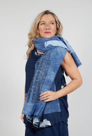 Lightweight Scarf with Motif in Navy Print