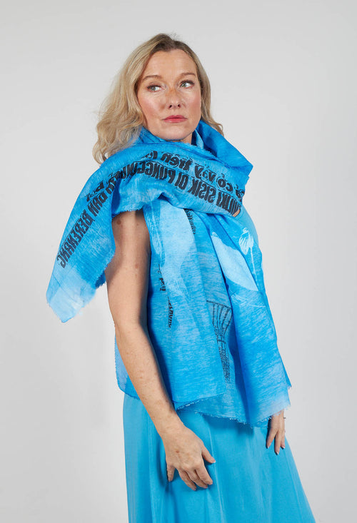 Lightweight Scarf with Motif in Malibu Print