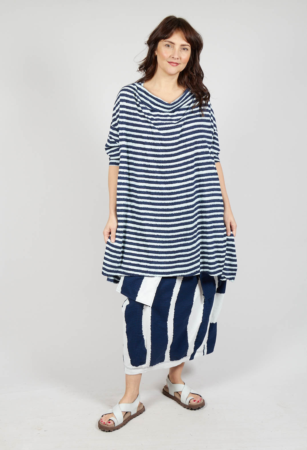 Relaxed Jersey Dress in Navy Print