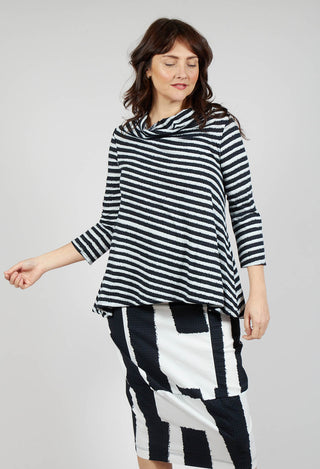 Jersey Top with Drawstring Hem in Black Print