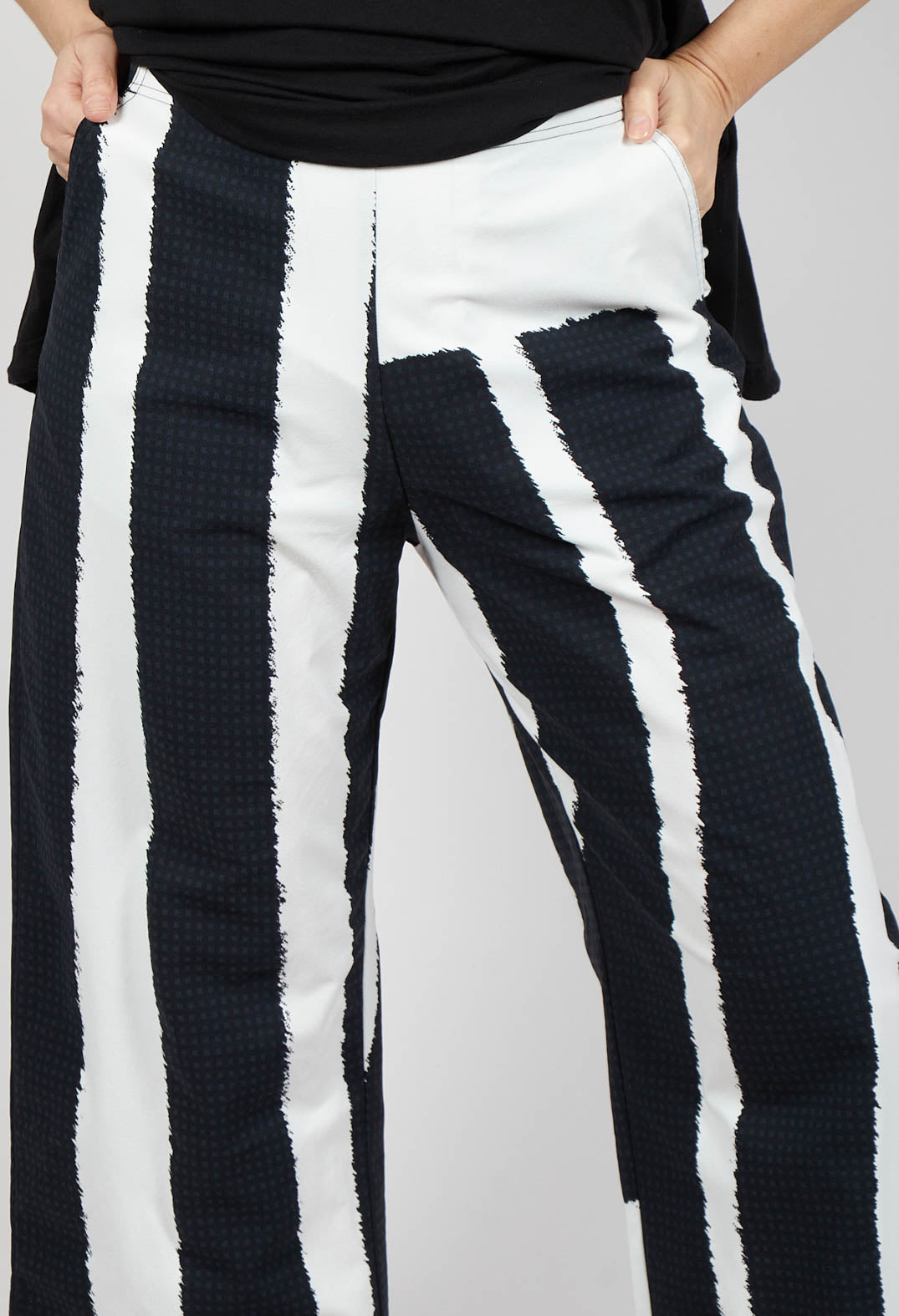 Cropped Pull On Trousers in Black Print