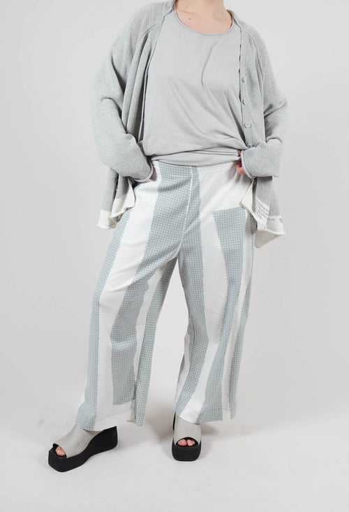 Cropped Pull On Trousers in Grey Print