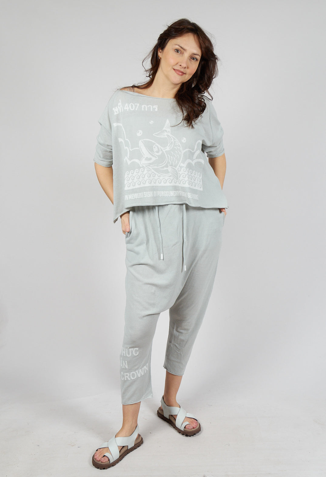 Relaxed Pullover in Grey Offwhite