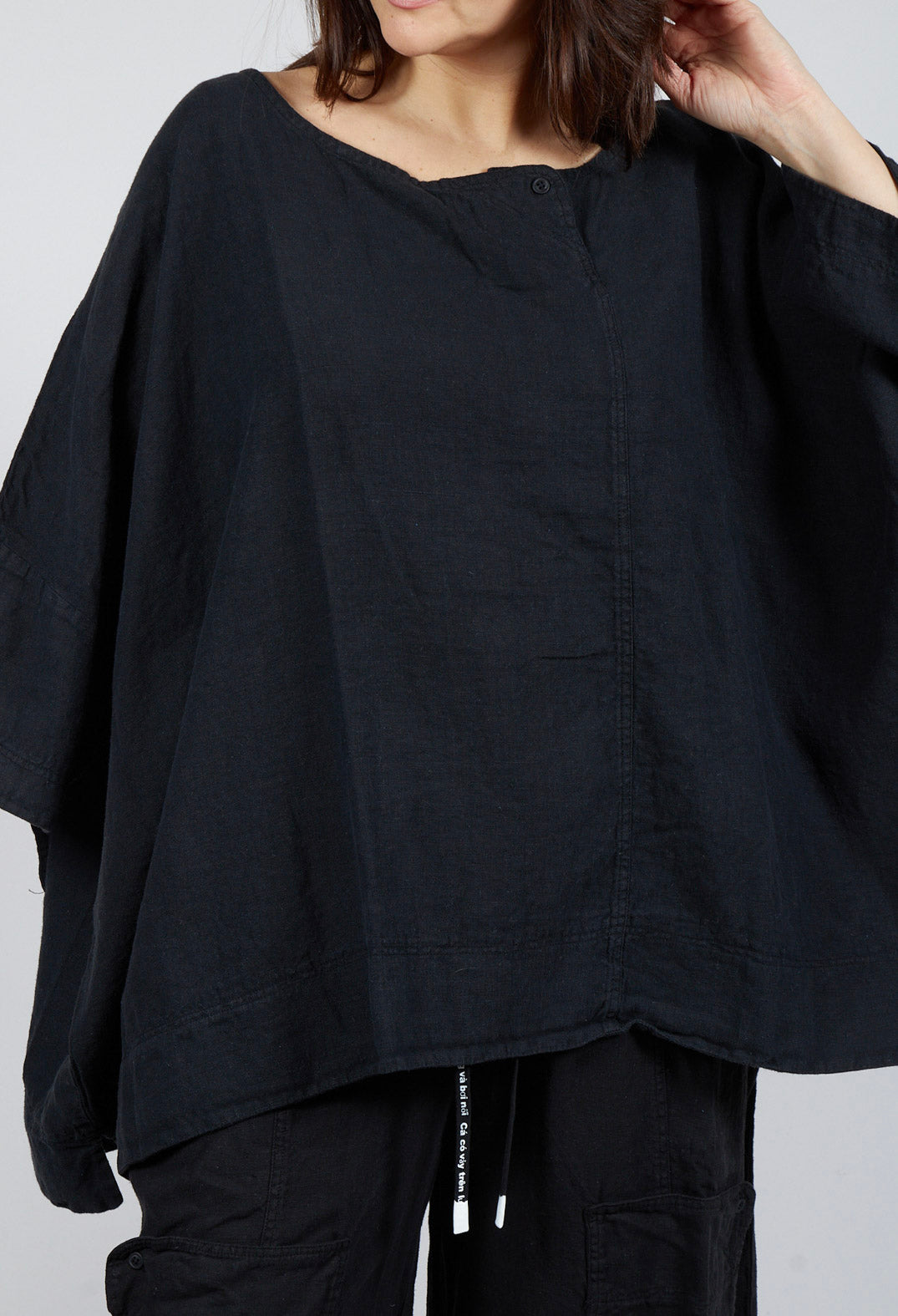 Oversized Linen Top in Black