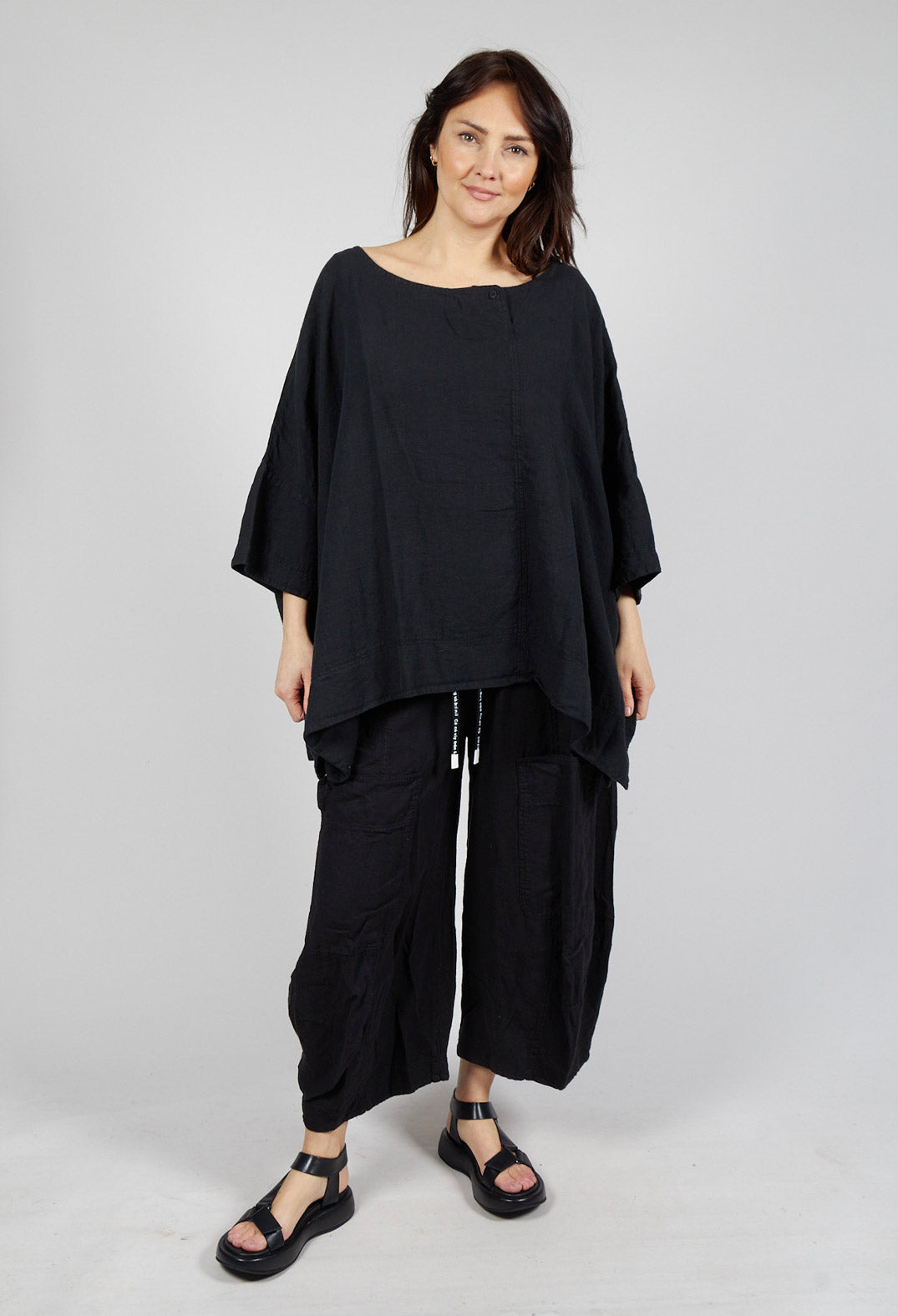 Oversized Linen Top in Black