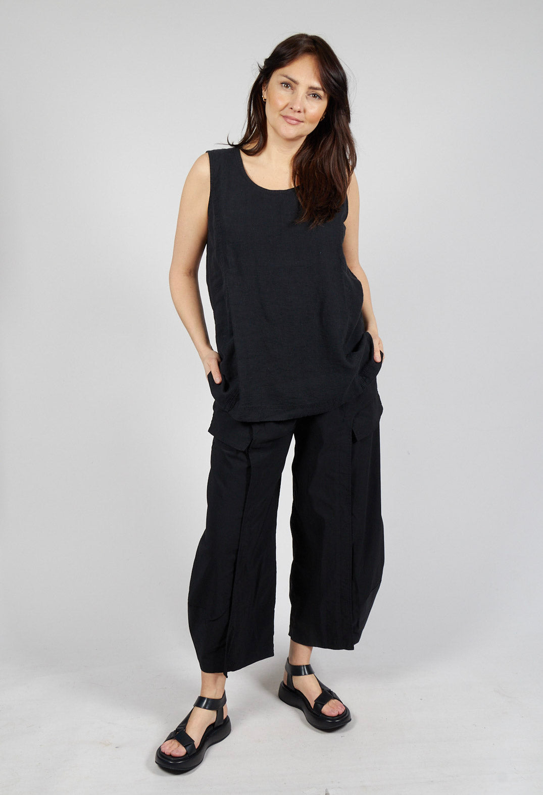 Sleeveless Linen Top in Black