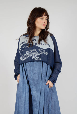 Cropped Pullover with High Low Hem in Navy Jacquard