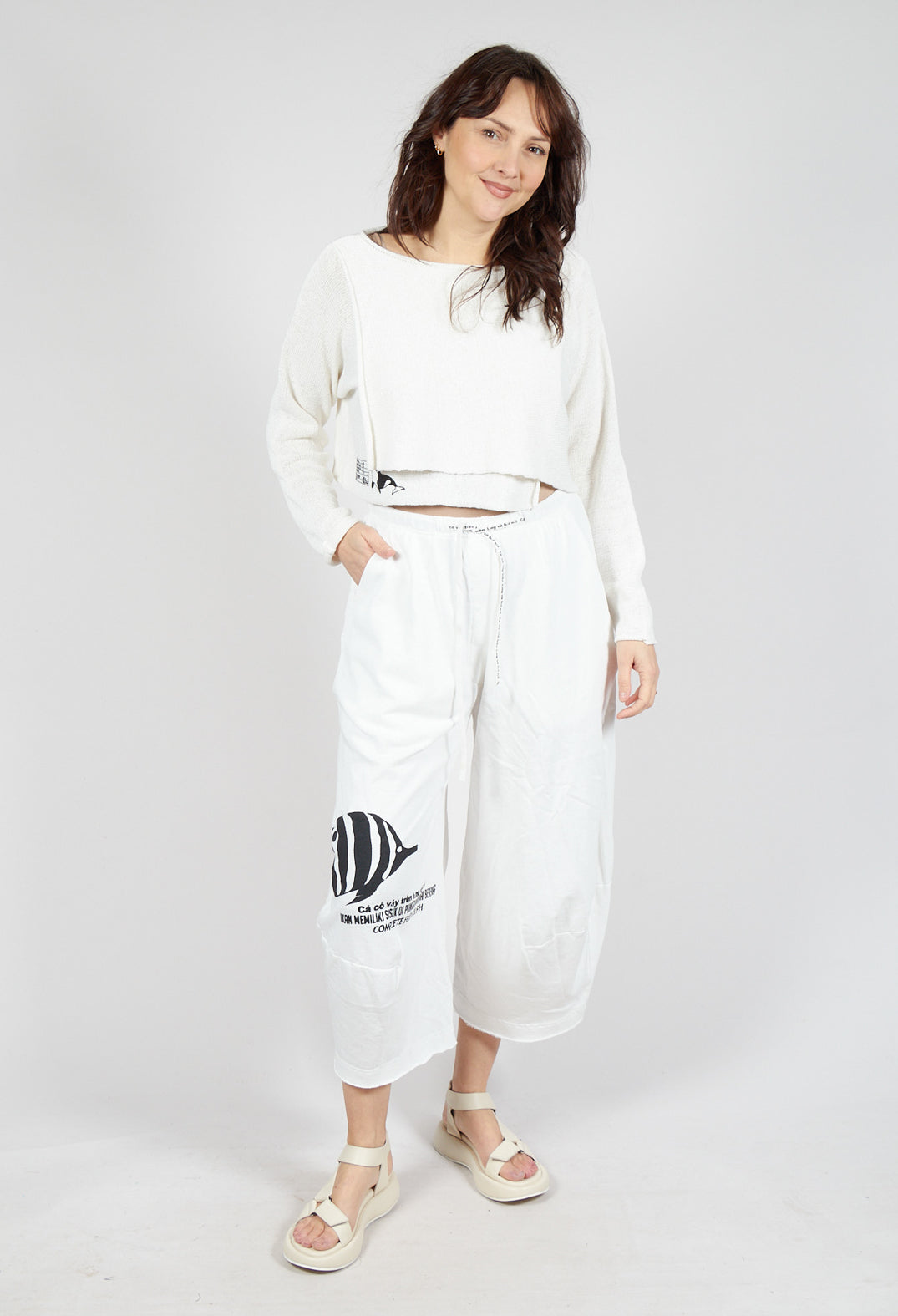 Relaxed Fit Jumper in Offwhite Print