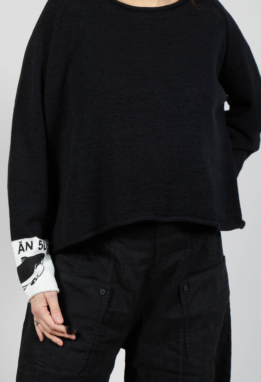 Round Neck Jumper in Black Print