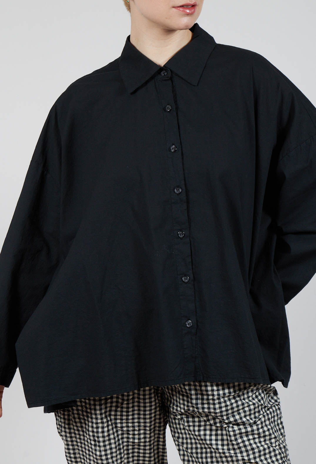 Accesa P Shirt in Nero