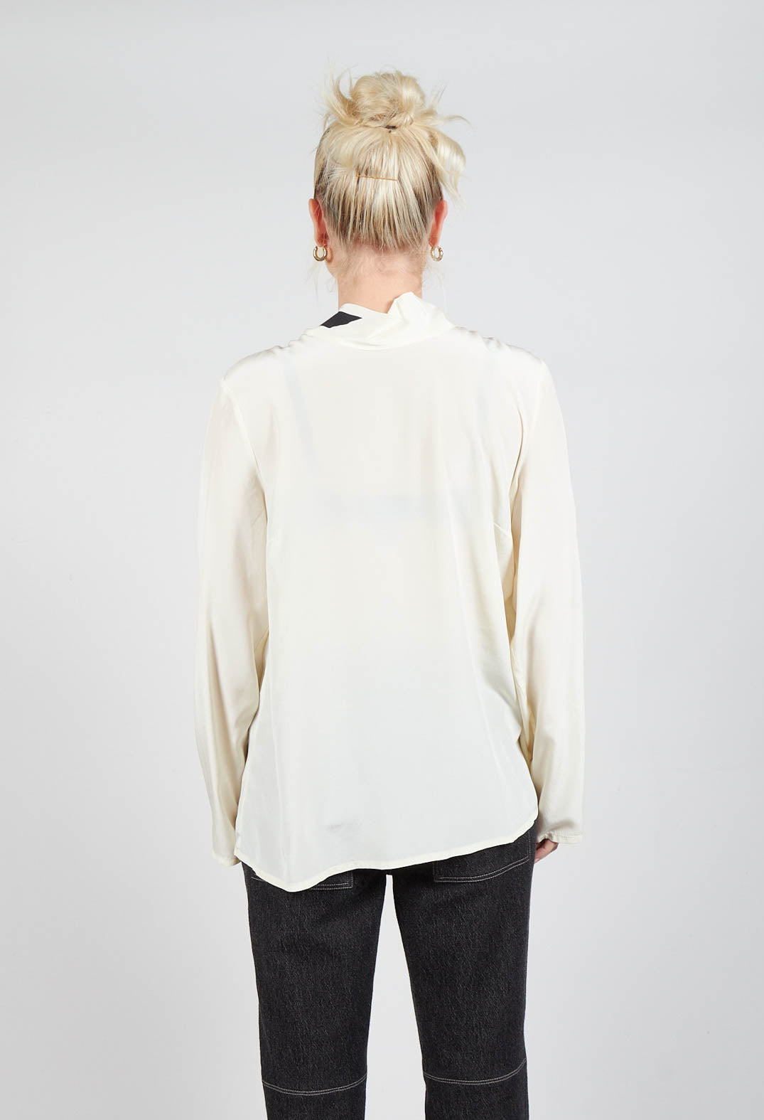 Adis Blouse in Off White