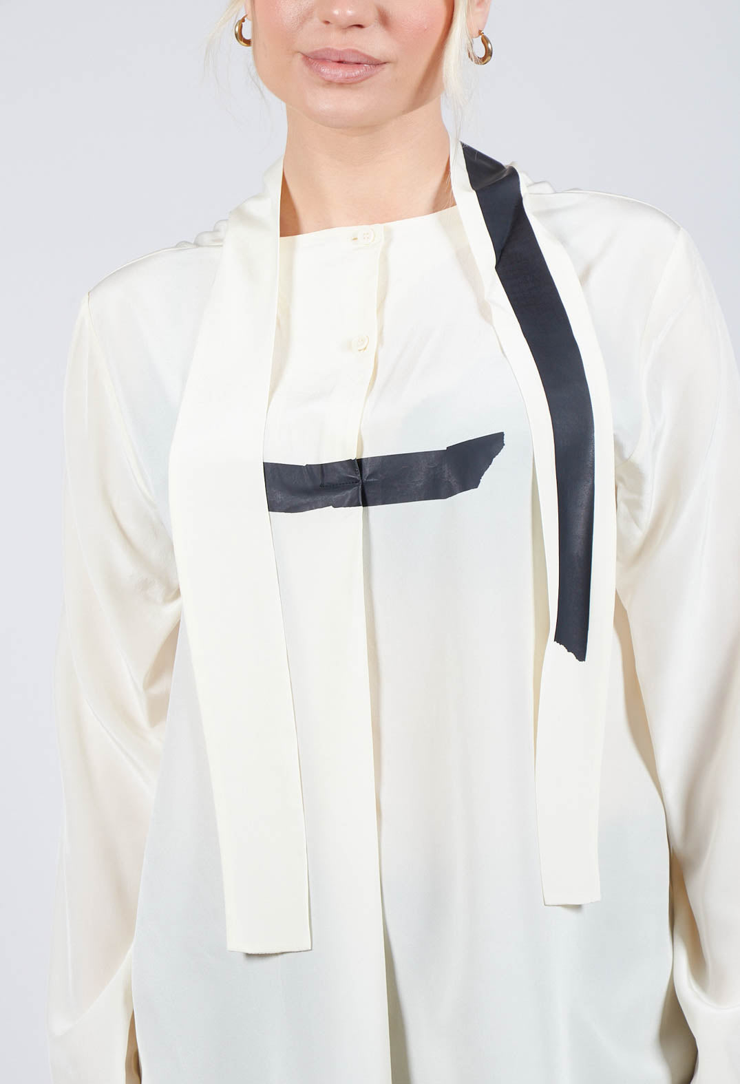 Adis Blouse in Off White