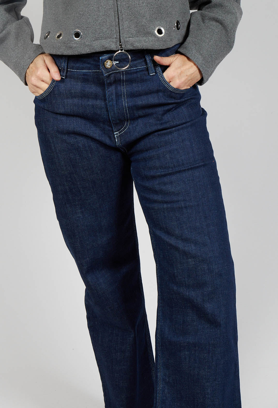 Agnes Jeans in Blue Denim