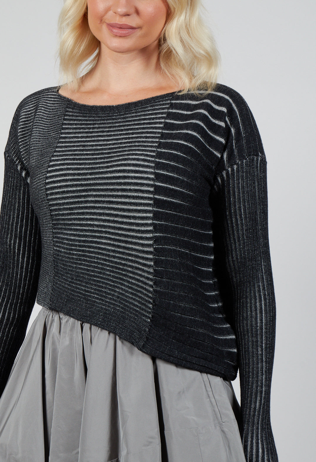 Agnes Jumper in Grigio Nero