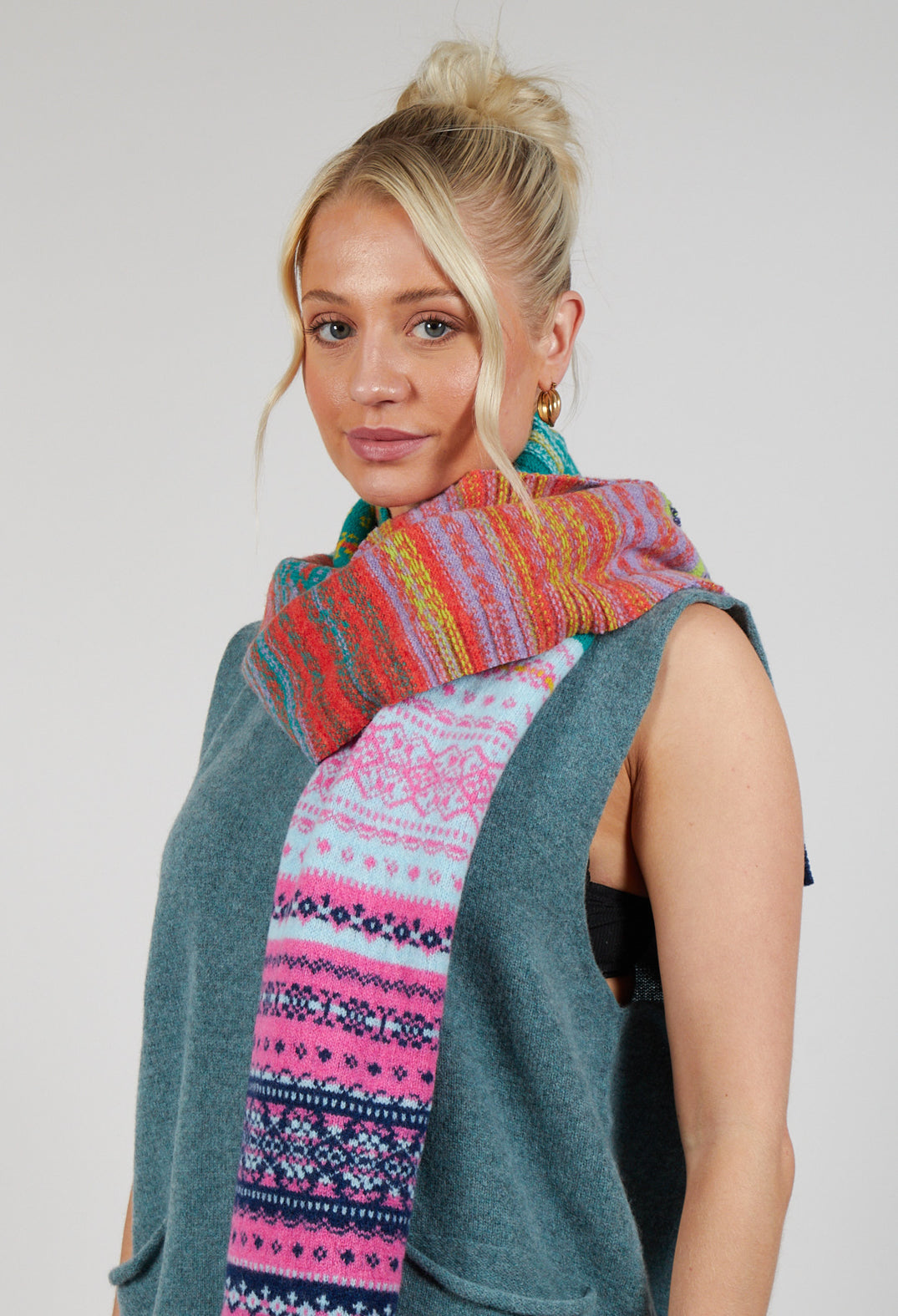 Alloa Fairisle Scarf in Molly Calla