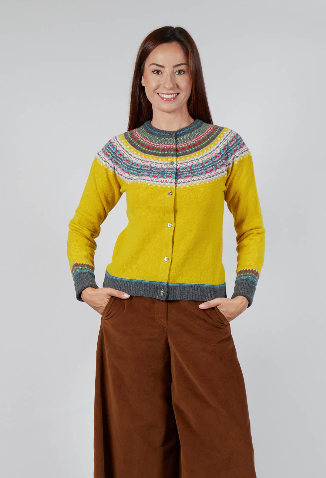 Alpine Short Cardigan in Piccalilli