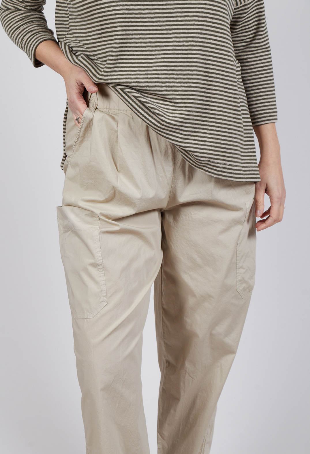 Astuto Trousers in Grezzo