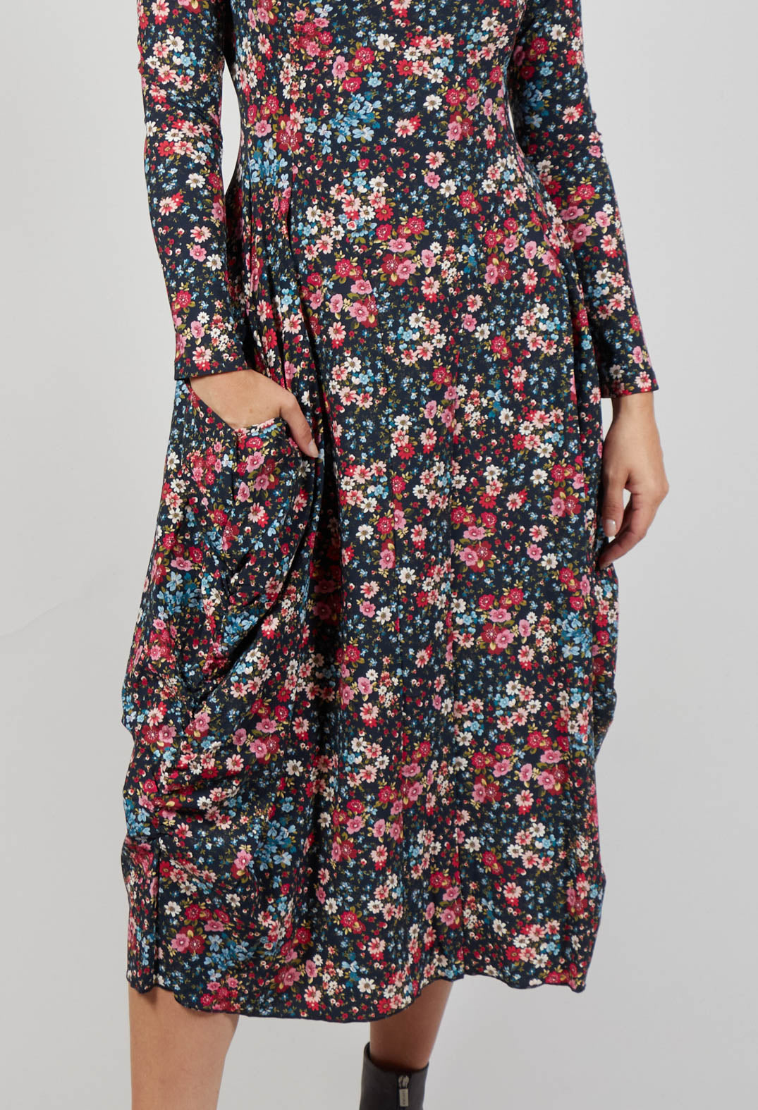 At Length Dress in Multicolour Floral