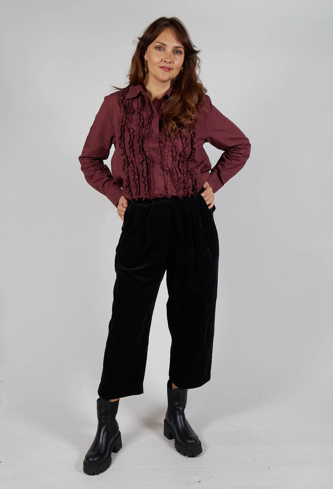 Balloon Leg Trousers in Black