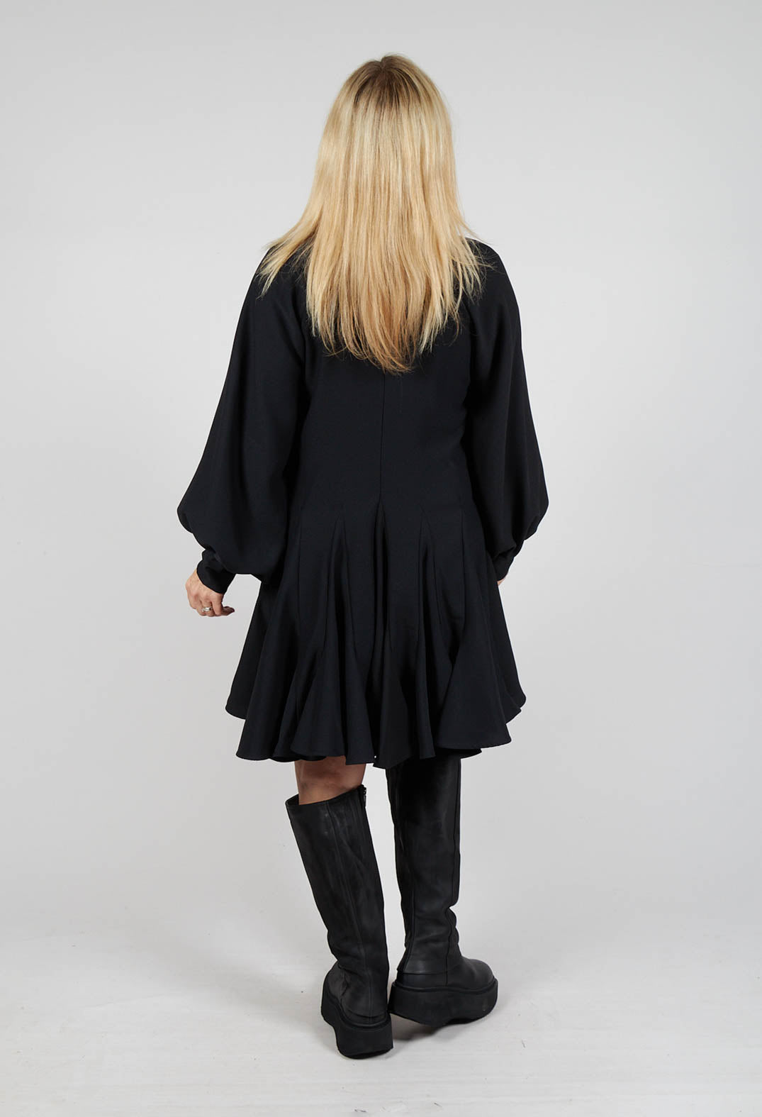 Balloon Sleeve Dress in Nero