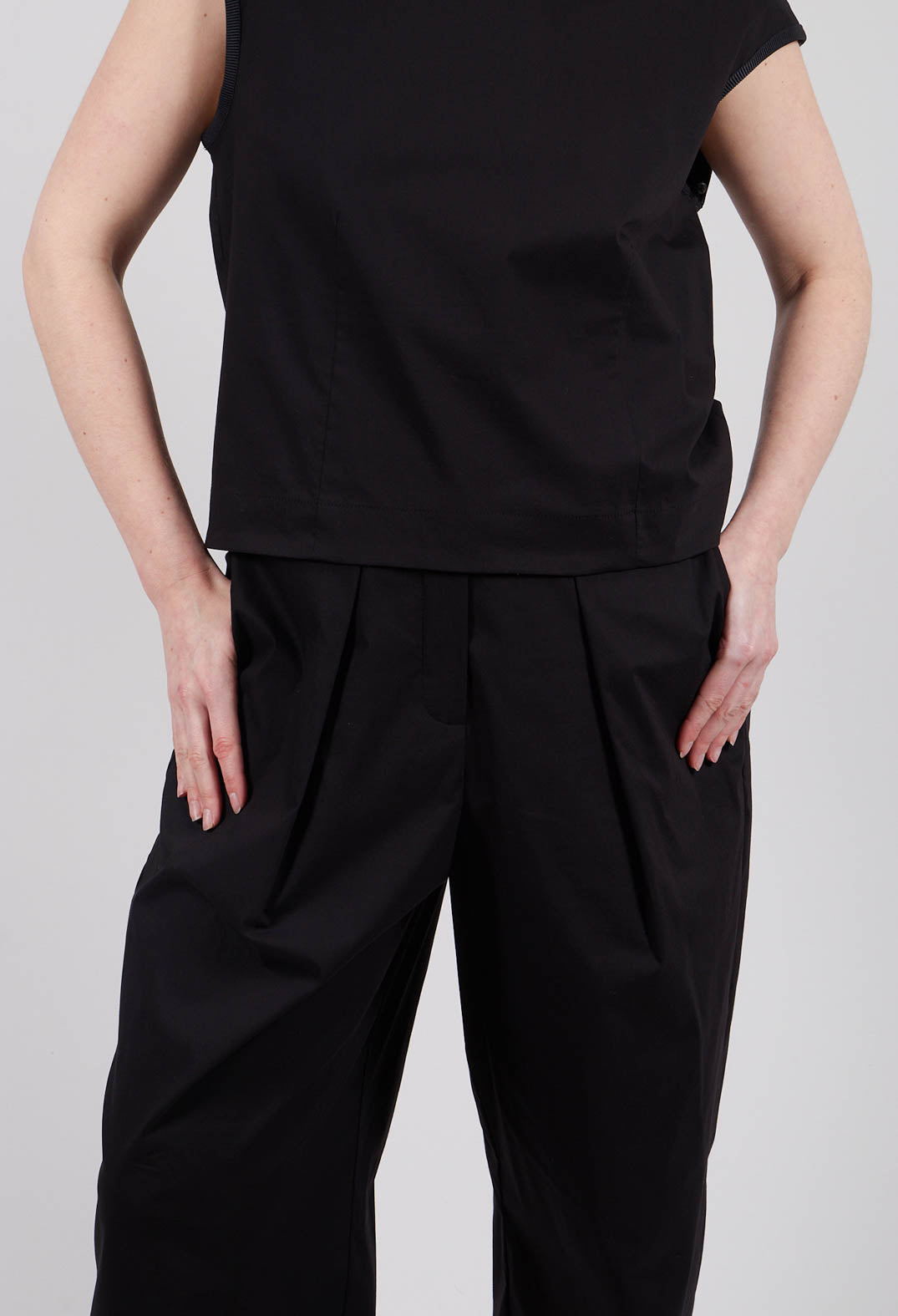 Beat Trousers in Black