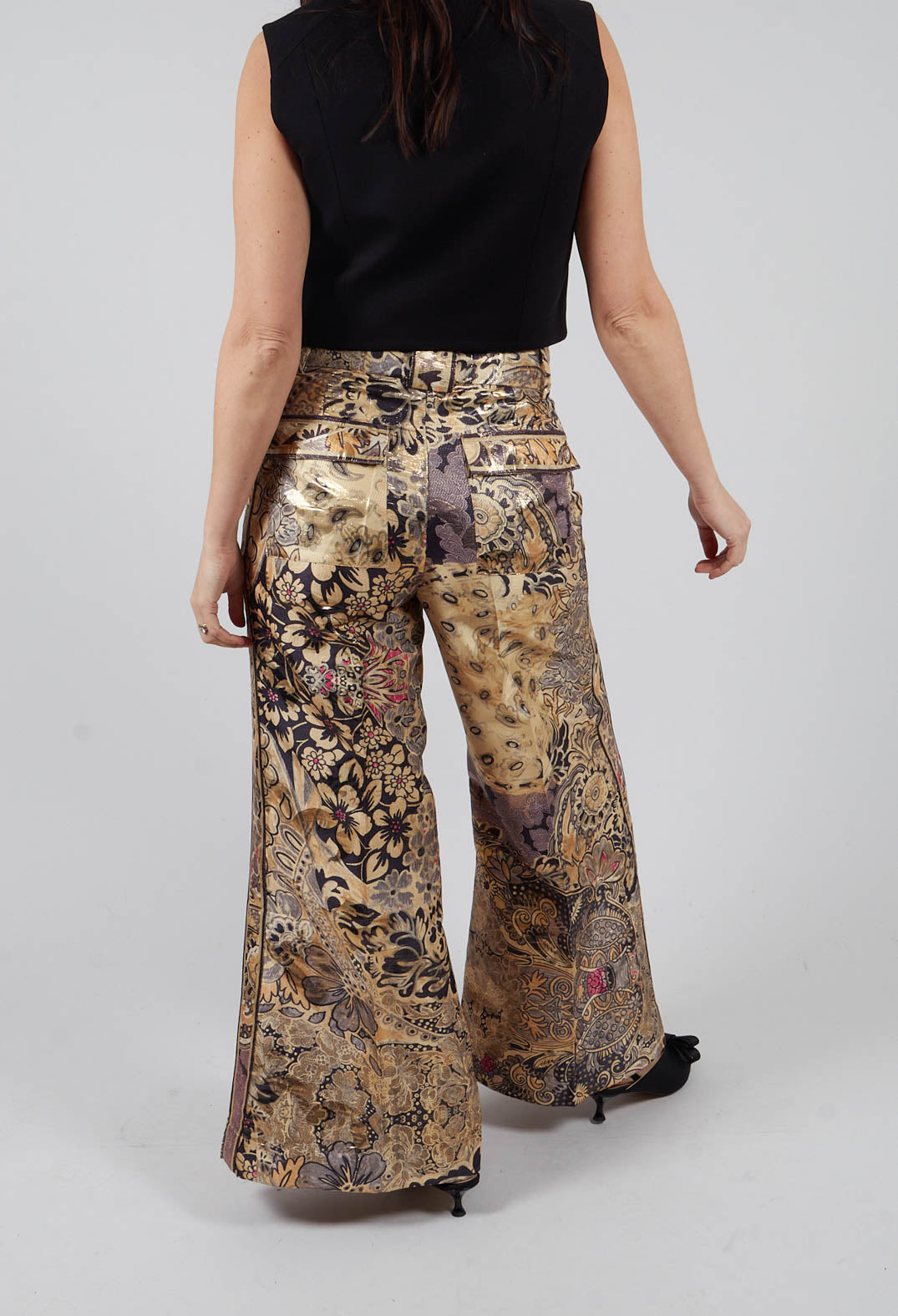 Beauty Trousers in Gold Flower