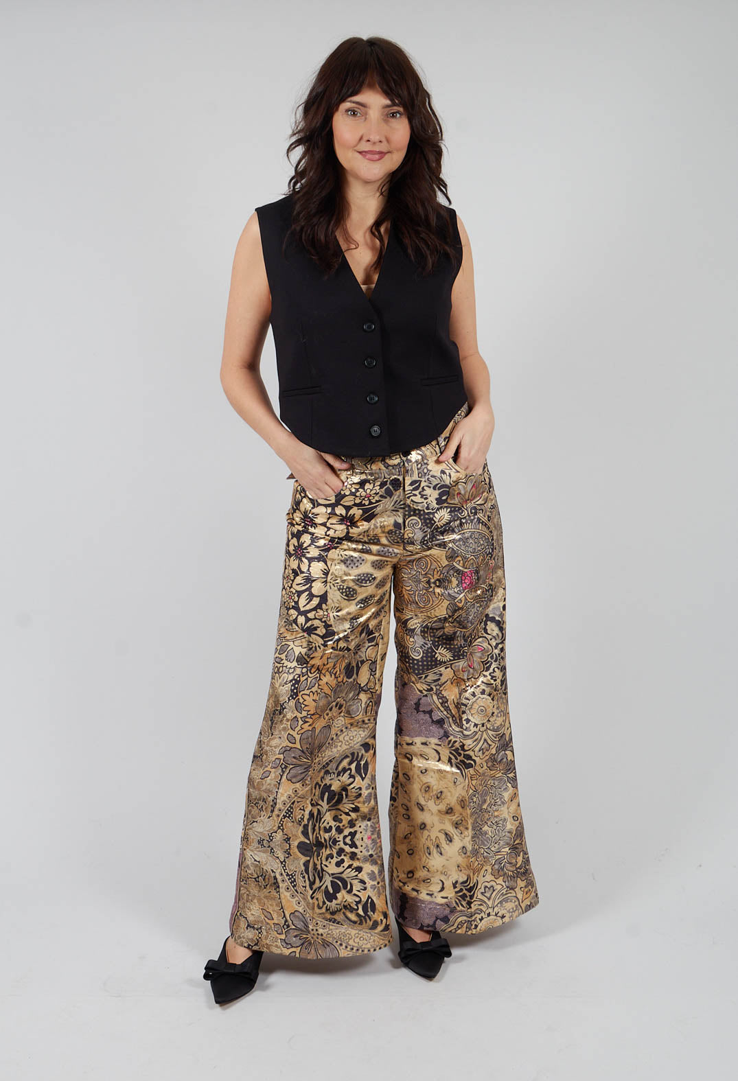 Beauty Trousers in Gold Flower