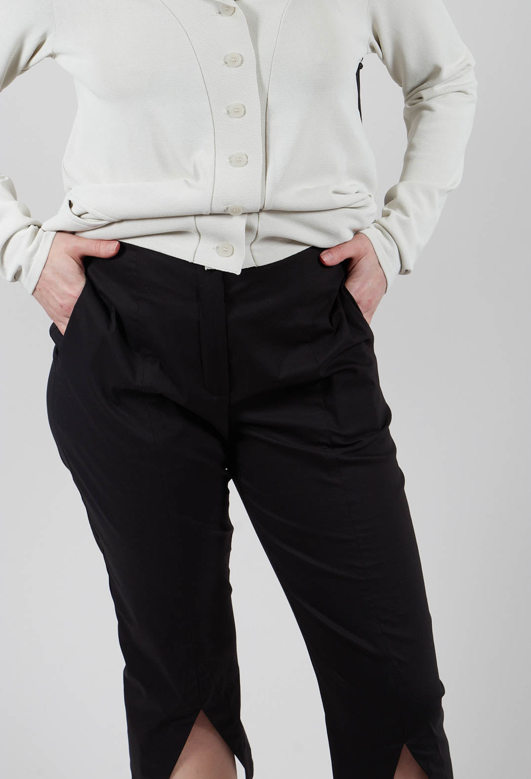 Belt Trousers in Black